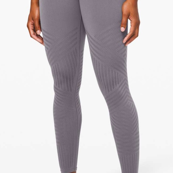 Reveal tight *mesh stripe size 12 - Picture 2 of 2